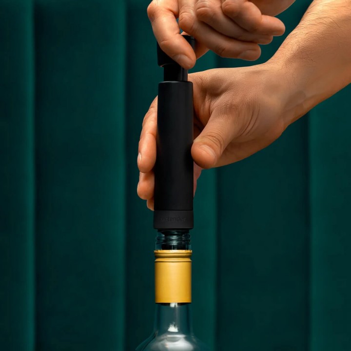 Set pentru iubitorii de vin AIRTENDER (blister) Set pentru iubitorii de vin AIRTENDER (blister)
