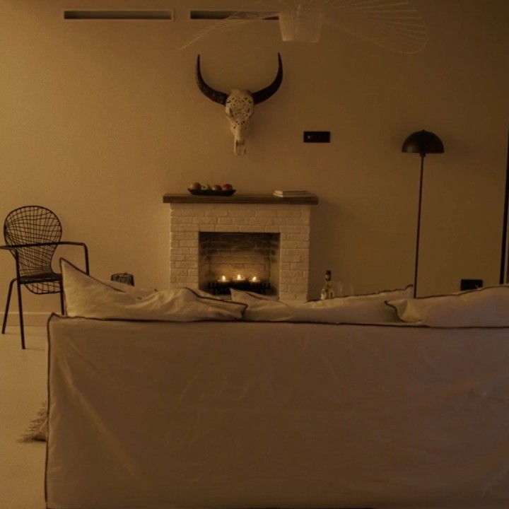 Semineu decorativ cu lumanari TAGU ROLF BRICK WHITE ZenFlame