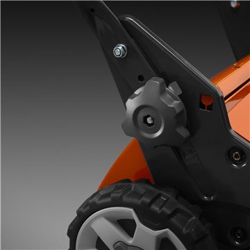 Husqvarna - Reglare usoara a manerului